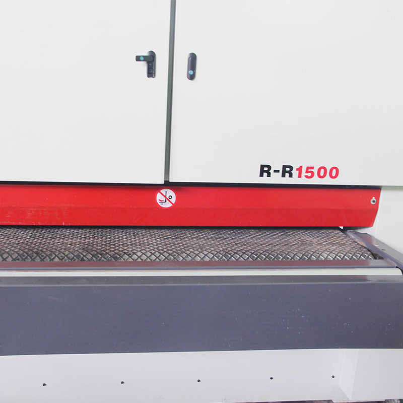 1500MM Automatic Flat Metal Deburring Machines PLC Core with Adjustable Belt